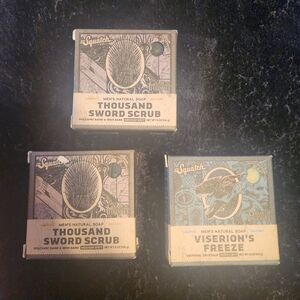 Dr. Squatch Men's Natural Soap Set - Thousand Sword Scrub & Viserion's Freeze
